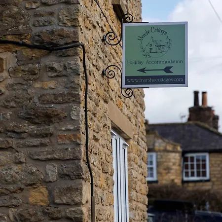 Daisy - An Enchanting Holiday home Scarborough